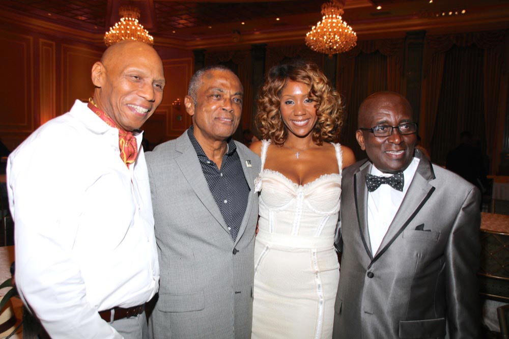 LLF_2014_BANQUET_LIVING_LEGENDS_AWARDS_PHOTO-119