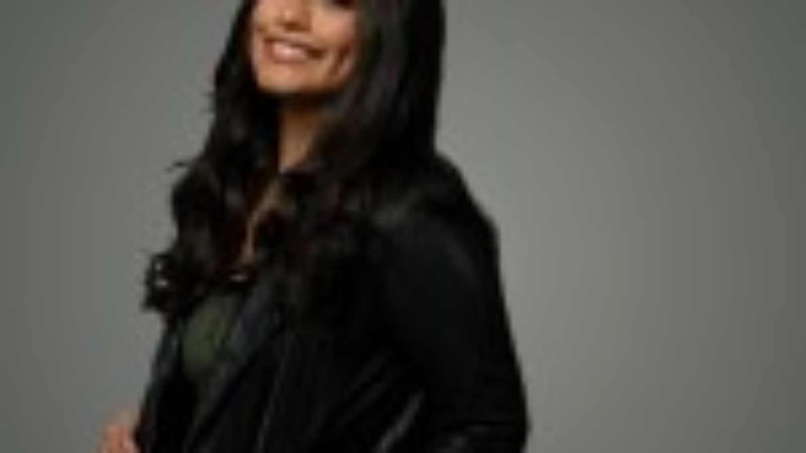 Backstage Country Welcomes Elaina Smith as New Co-Host