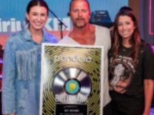 Kip Moore Debuts ‘Solitary Tracks’ on SiriusXM Y2Kountry